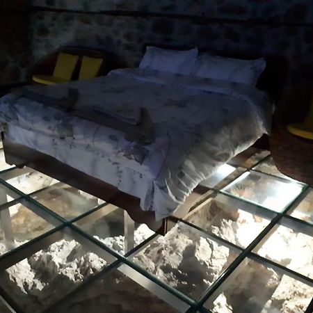 Nuci'S Home Glass Floor Tushemisht エクステリア 写真